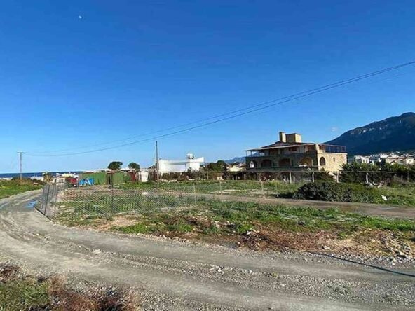 girne karşıyaka deniz manzaralı arsa